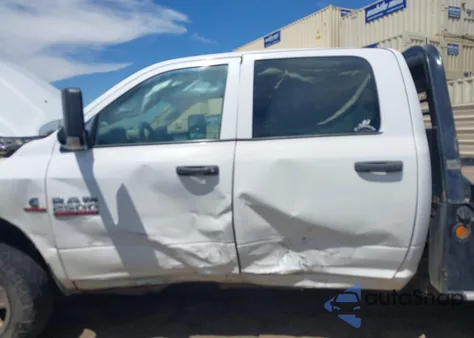 2015 Ram 2500 Tradesman z USA, uszkodzony, nr VIN 3C6UR5CL4FG667529